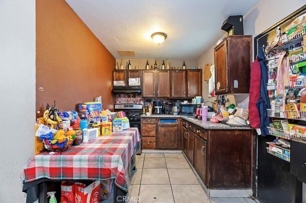 Interior, Kitchen, Tile Countertops