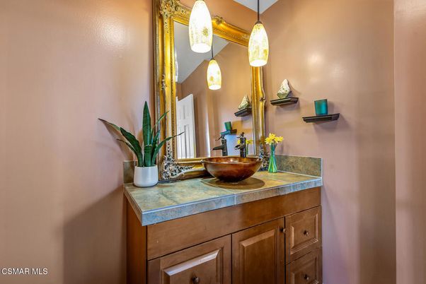 Bathroom, Interior, Pendant Lights, Tile Countertops