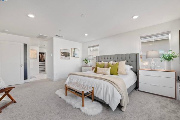 Bedroom, Interior, Recessed Lighting
