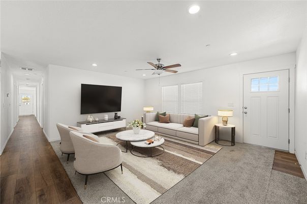 Interior, Living room, Recessed Lighting, Wood Texture Flooring