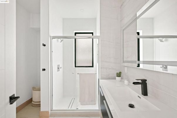 Bathroom, Interior, Marble Walls