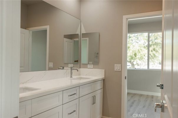 Bathroom, Dual Sink Vanities, Interior, Wood Texture Flooring
