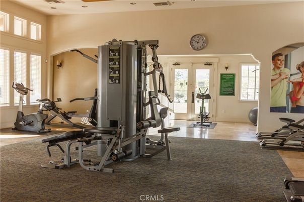 Fitness Equipment, Interior, Recessed Lighting, Wood Texture Flooring