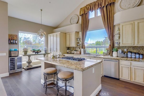 Chandelier, Interior, Kitchen, Pendant Lights, Wood Texture Flooring