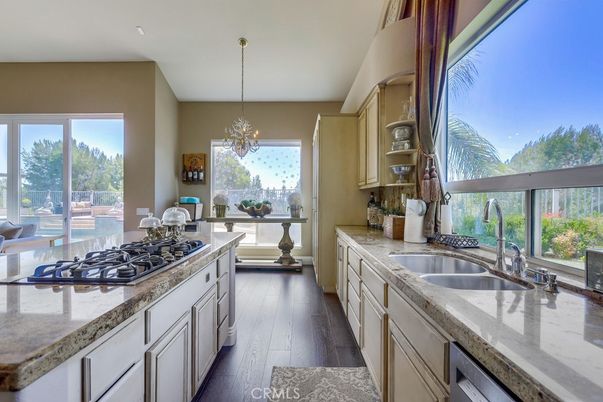 Chandelier, Interior, Kitchen, Wood Texture Flooring