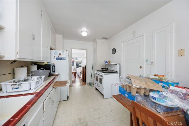 Interior, Kitchen, Tile Countertops