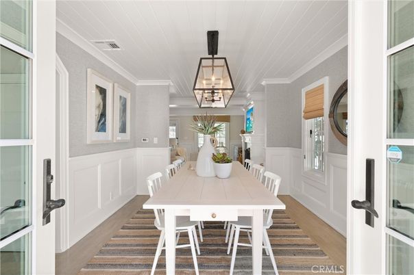 Dining room, Interior, Wood Texture Flooring