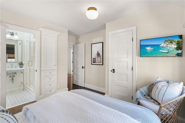 Bathroom, Bedroom, Glass Shower, Interior