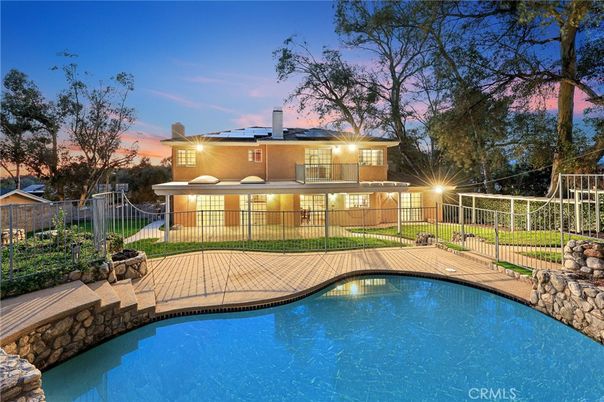 Exterior, Pool, Solar Panels