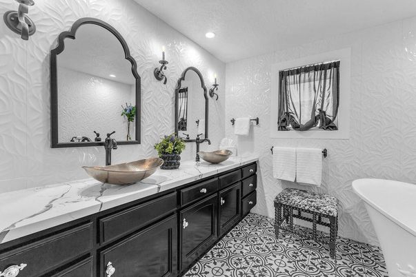 Bathroom, Dual Sink Vanities, Free Standing Baths, Interior, Recessed Lighting