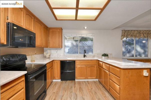 Interior, Kitchen, Recessed Lighting, Wood Texture Flooring