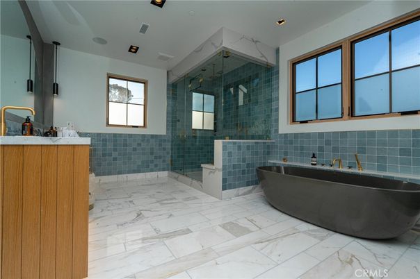 Bathroom, Free Standing Baths, Glass Shower, Interior, Marble, Recessed Lighting