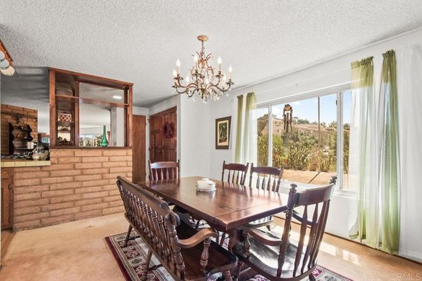 Chandelier, Dining room, Interior