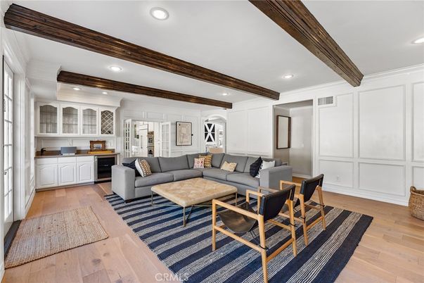 Interior, Living room, Recessed Lighting, Wooden Beams, Wood Texture Flooring
