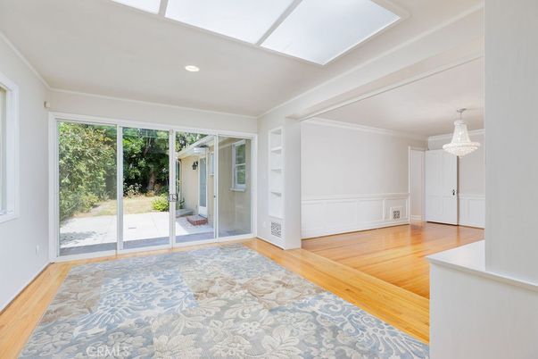 Chandelier, Empty room, Interior, Recessed Lighting, Wood Texture Flooring