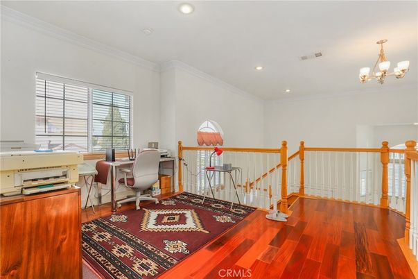 Chandelier, Home Office, Interior, Recessed Lighting, Wood Texture Flooring