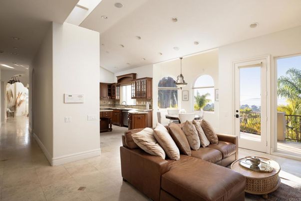 Dining room, Interior, Kitchen, Living room, Pendant Lights, Recessed Lighting