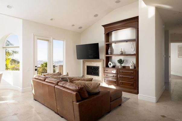 Fireplace, Interior, Living room, Recessed Lighting