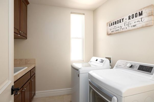Interior, Washer
