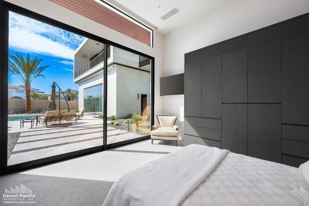 Bedroom, Interior, Water