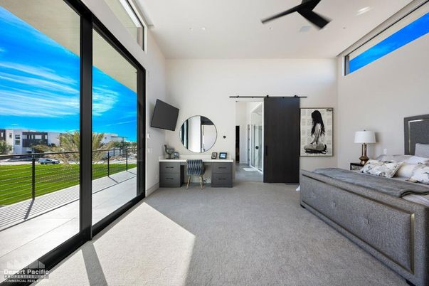 Bedroom, Home Office, Interior, Water