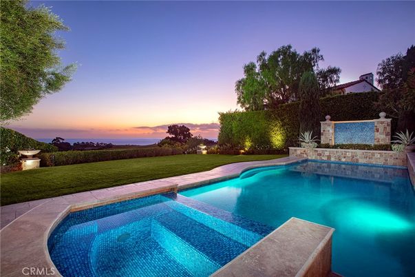 Exterior, Pool, Water