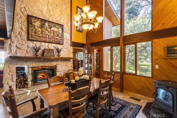Chandelier, Dining room, Fireplace, Interior, Wooden Ceilings, Wooden Walls