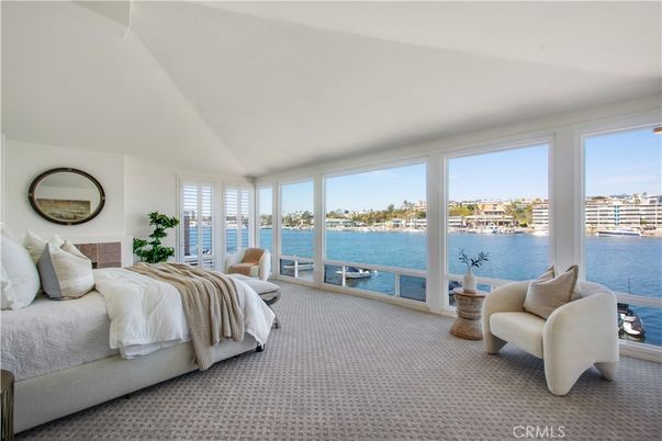 Bedroom, Interior, Water