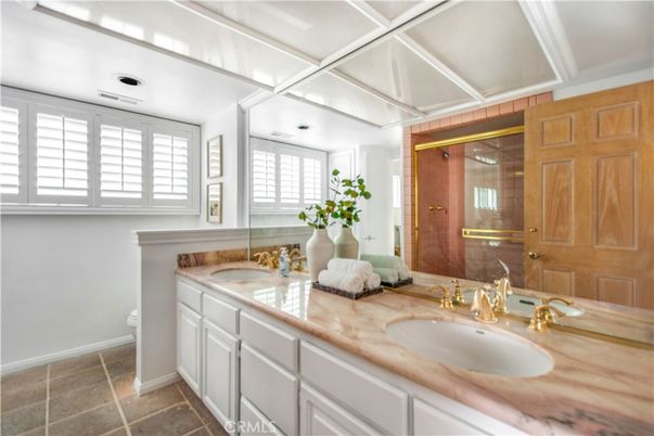 Bathroom, Dual Sink Vanities, Glass Shower, Interior