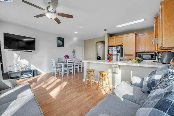 Dining room, Interior, Kitchen, Living room, Recessed Lighting, Wood Texture Flooring