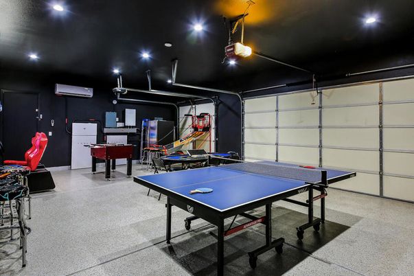 Billiard Table, Game Room, Interior, Recessed Lighting