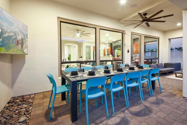 Dining room, Interior, Recessed Lighting