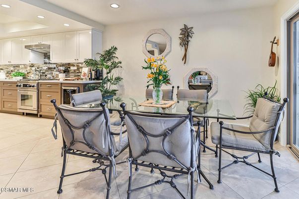 Dining room, Interior, Kitchen, Recessed Lighting