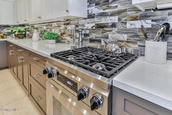 Interior, Kitchen, Stainless Steel Appliances