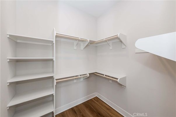 Interior, Walk-in Closets, Wood Texture Flooring
