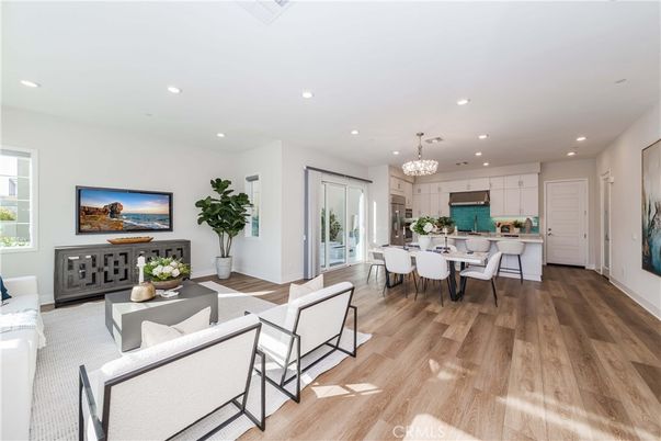 Chandelier, Dining room, Interior, Kitchen, Living room, Recessed Lighting, Wood Texture Flooring