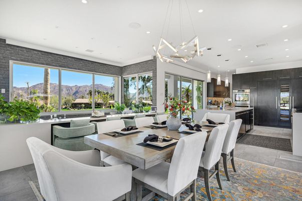 Dining room, Interior, Kitchen, Pendant Lights, Recessed Lighting, Stainless Steel Appliances
