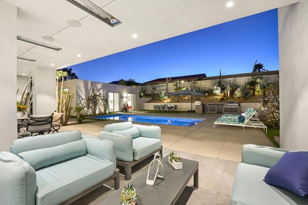 Exterior, Pool, Recessed Lighting
