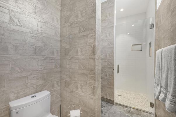 Bathroom, Interior, Marble Walls, Recessed Lighting