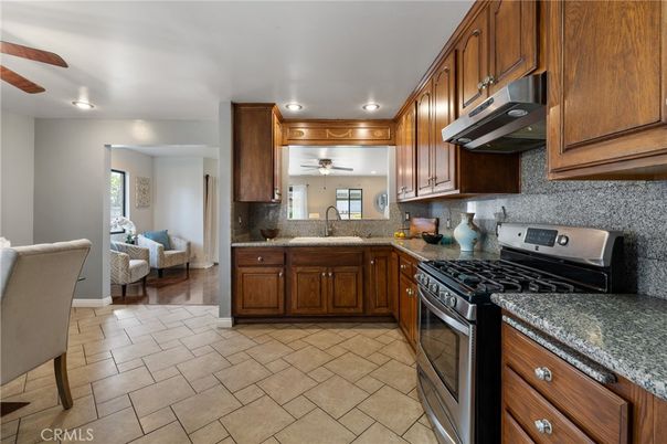 Interior, Kitchen, Living room, Recessed Lighting