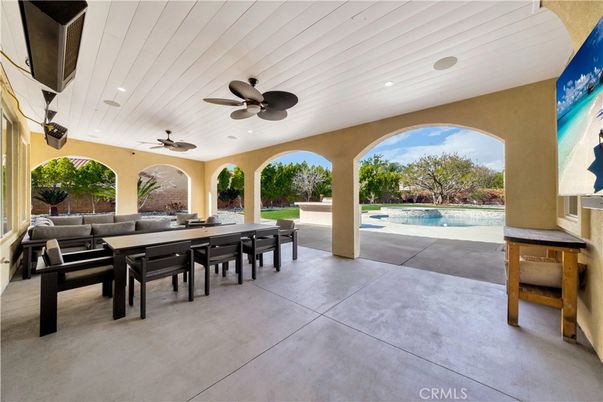 Exterior, Pool, Recessed Lighting