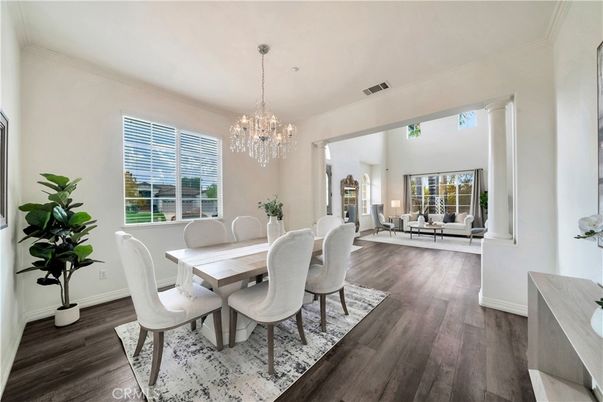 Chandelier, Dining room, Interior, Living room, Wood Texture Flooring