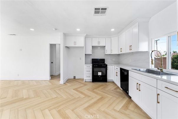 Interior, Kitchen, Marble Walls, Recessed Lighting, Wood Texture Flooring