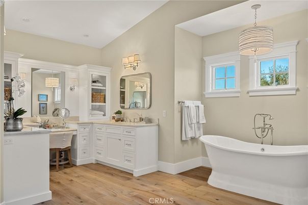 Bathroom, Dual Sink Vanities, Free Standing Baths, Interior, Pendant Lights, Wood Texture Flooring