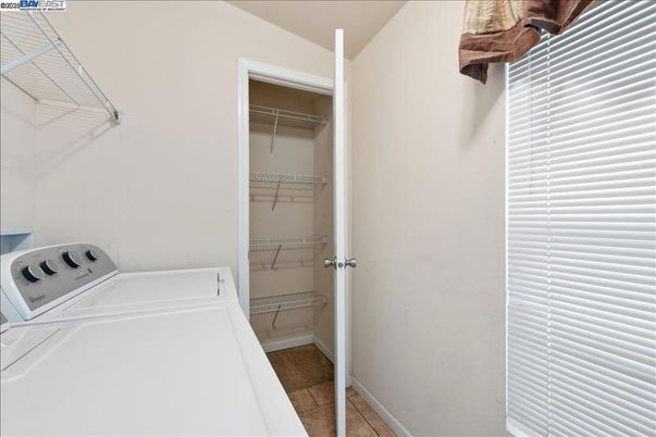Interior, Utility Closets, Washer