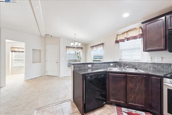 Chandelier, Interior, Kitchen, Recessed Lighting