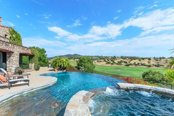 Exterior, Lake, Pool