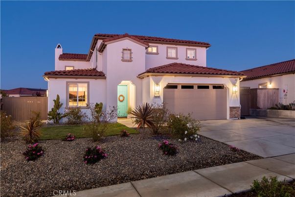 Attached, Exterior, Facade, Spanish Mediterranean