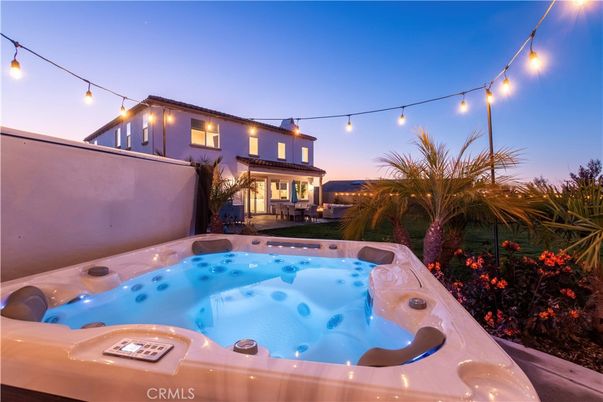 Exterior, Hot Tub