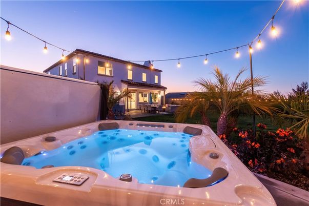 Exterior, Hot Tub